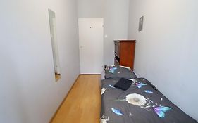 Fantastic Waw - Room Ch16-C